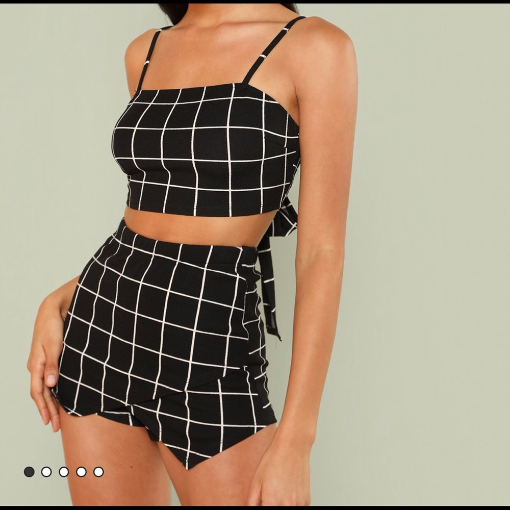 Grid Crop Top and Overlap Front Shorts Set